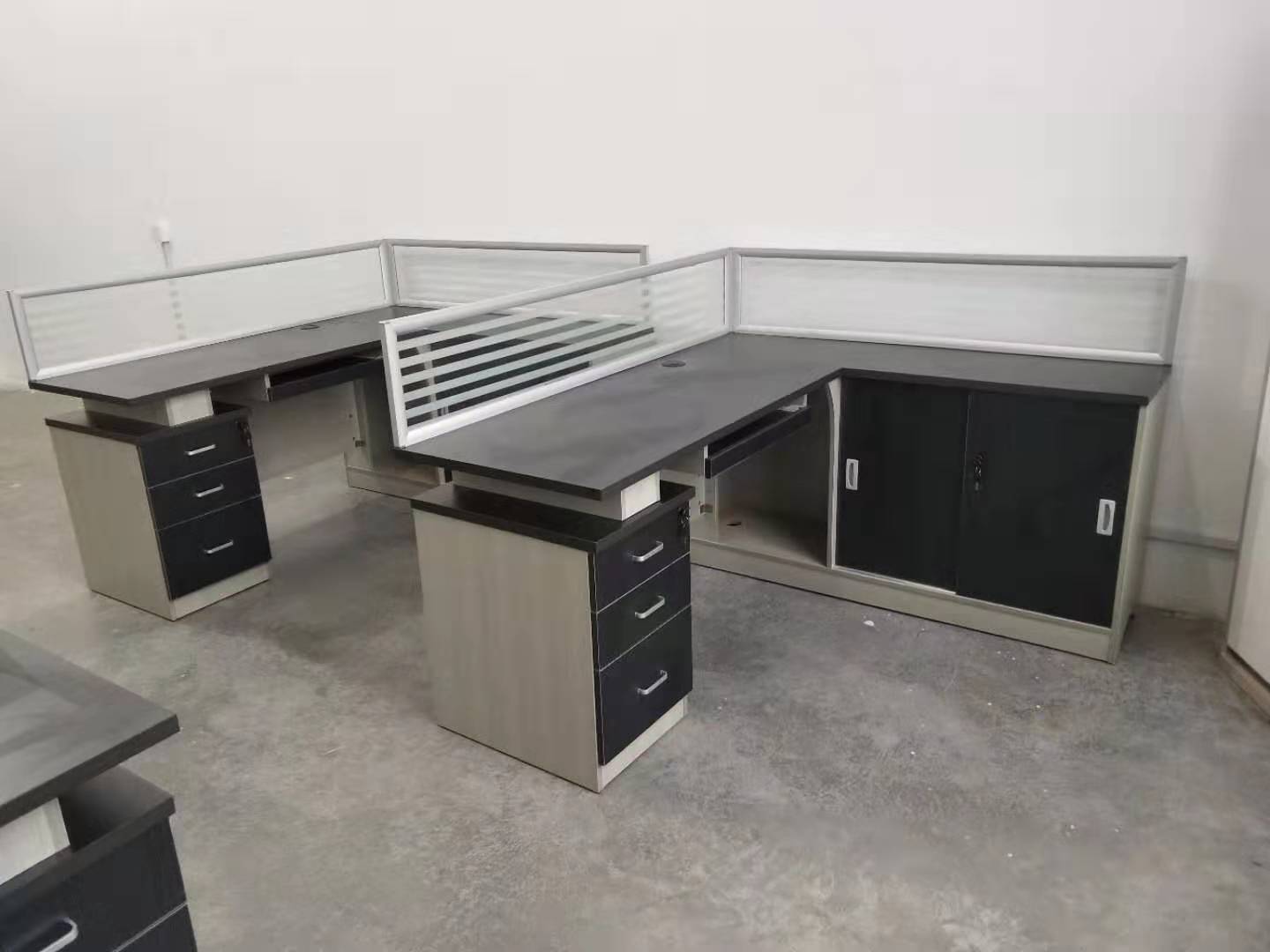 財(cái)會(huì)室屏風(fēng)卡位可定制