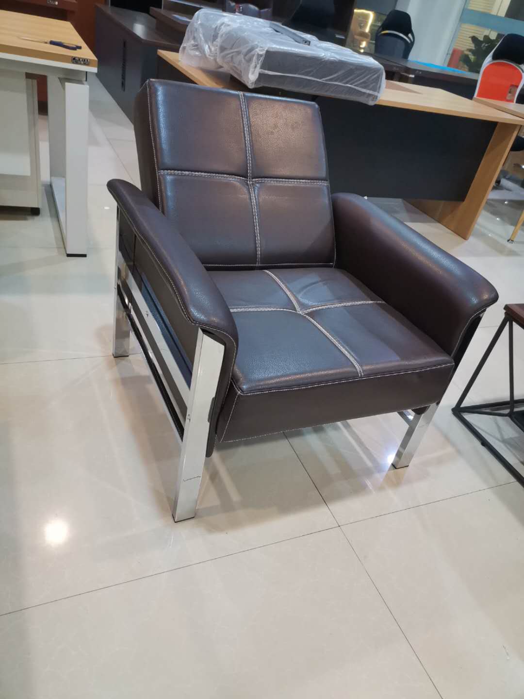 多功能辦公沙發(fā)