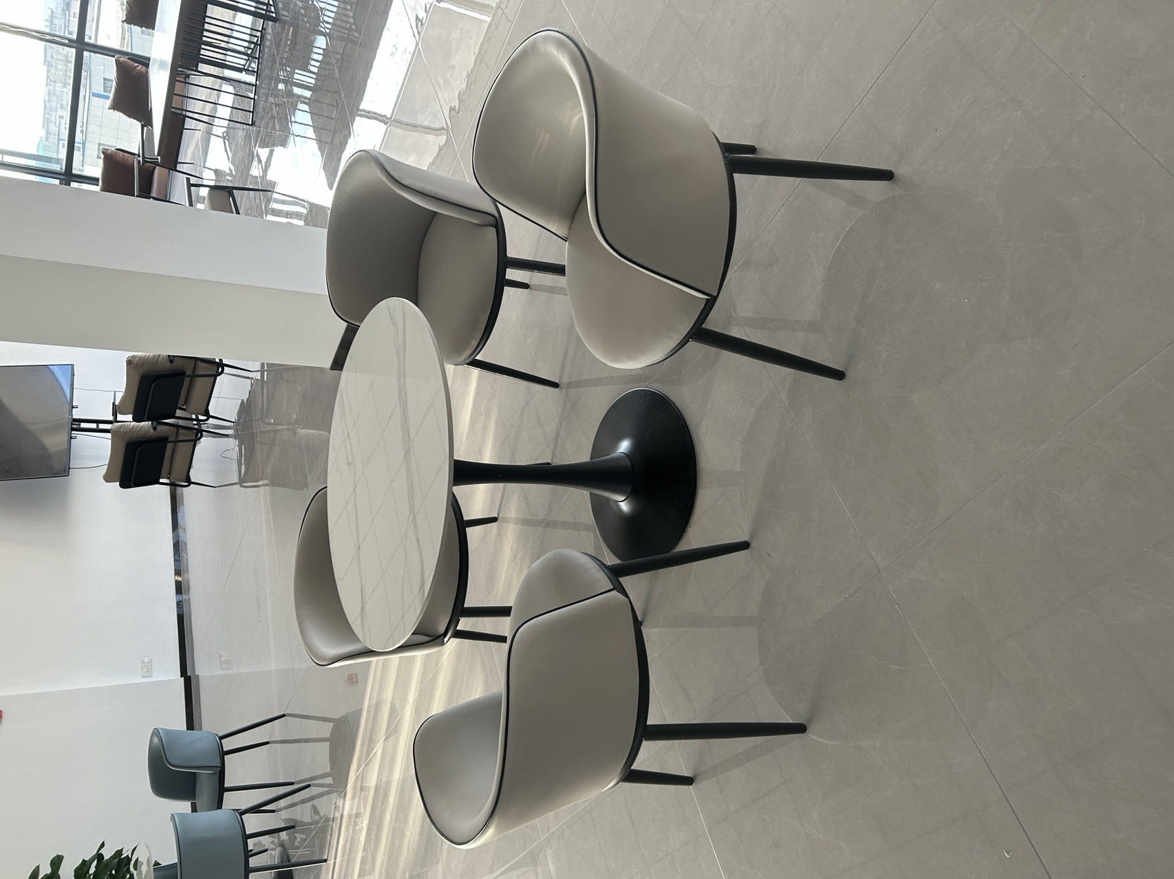 小圓桌洽談桌實拍